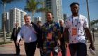 البرازيل تنهي أزمات القرية الأولمبية والبعثات تعود