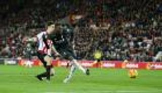 ليفربول يودِّع عام 2015 بفوز صعب على سندرلاند