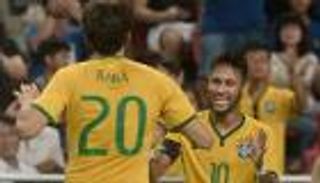 كاكا: فوز نيمار بالكرة الذهبية مسألة وقت