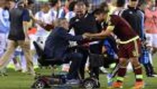 مدرب أوروجواي يعترف بإصابته بمرض مزمن 