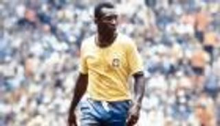 بالفيديو.. لاعب إفريقي ينجح فيما فشل فيه بيليه منذ 46 عاما