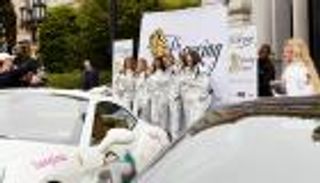 بالصور.. تعرف على أول فريق سباق سيارات نسائي أمريكي