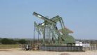 ارتفاع أسعار النفط مع توقعات بتجميد إنتاج 