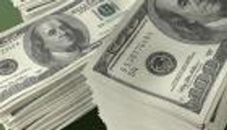 صعود الدولار مقتفيا أثر السندات الأمريكية 