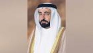 حاكم الشارقة يعتمد 600 منحة دراسية للمتفوقين