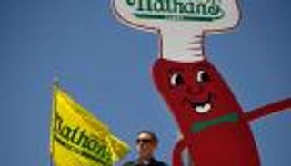 امبراطور "الهوت دوج" ضمن الفريق الاقتصادي لترامب