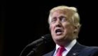 أثرياء الجمهوريين ينقلبون على ترامب ويدعمون كلينتون سرا