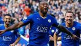 ليستر يبدأ رحلة تدعيم صفوفه استعدادا لدوري الأبطال