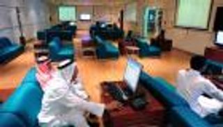 أسهم السعودية ومصر تغلق منخفضة