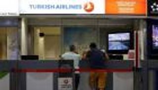 الخطوط الجوية التركية تسجل خسارة 1.24 مليار ليرة في الربع الأول