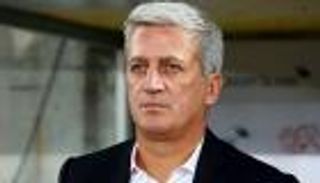 مدرب سويسرا ينتقد لاعبيه رغم الفوز على ألبانيا 