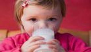 جهاز المناعة وراء إصابة بعض الأطفال بحساسية الحليب