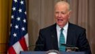 وزير خارجية أمريكي سابق: ترامب سيجعل العالم أقل استقرارا