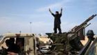 واشنطن مستعدة لتخفيف حظر الأسلحة إلى ليبيا لمحاربة