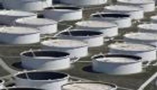 وكالة الطاقة تتوقع تجدد الفائض بسوق النفط العالمية أوائل 2017