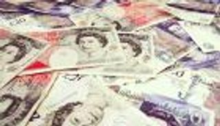 إنفوجراف.. رياح "البريكسيت" تعصف بالإسترليني وتفقده 10.3% في 3 أسابيع