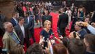 بالفيديو.. هاري بوتر يسحر لندن في أول مسرحية له