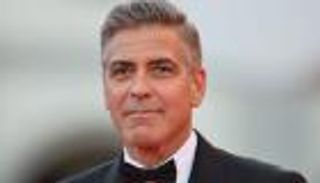 جورج كلوني ينتقد تأثير المال السياسي على الانتخابات بأمريكا