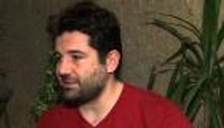 مخرج لبناني يعلن فقدان 4 من أسرته بحادثة الطائرة المصرية