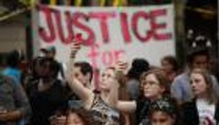 إنفوجراف.. 11 قتيلا برصاص 