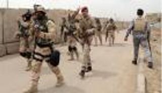 القوات العراقية تواصل تطهير الفلوجة.. ومعاناة النازحين مستمرة