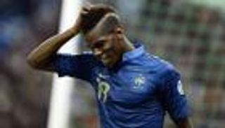 فينجر يدافع عن أداء بوجبا في يورو
