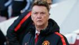 مانشستر يونايتد يحسم مصير فان جال خلال ساعة