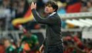 مدرب ألمانيا يستبعد تدريب البايرن