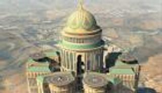 بالفيديو.. أكبر فندق في العالم بمكة