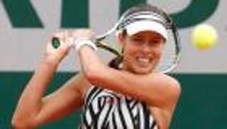 إيفانوفيتش ترفض التعليق على شائعات زفافها على شفاينشتايجر