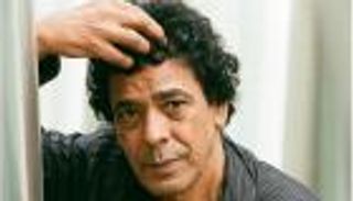 محمد منير يكشف حقيقة قصص الحب التي خاضها في "المغني"