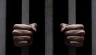 السجن وإسقاط الجنسية عن متهمي 