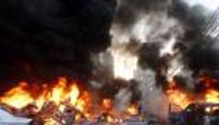 مقتل 42 في 3 تفجيرات بالمكلا المعقل السابق للقاعدة في اليمن