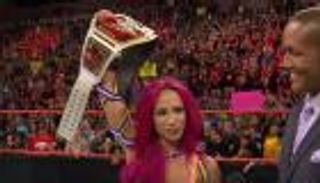 ساشا بانكس بطلة WWE للسيدات