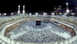 إنفوجراف.. رحلة إيران في تسييس الحج