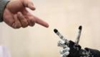 "الشعور بالألم" بديل الذكاء الاصطناعي في الروبوتات