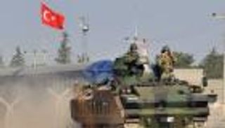 تركيا تطلق النار تجاه سوريا بعد سقوط صواريخ على بلدة حدودية