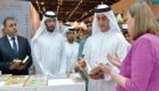سيف بن زايد يشهد إطلاق 50 كتاباً ضمن مبادرة «أقدر للكتابة»