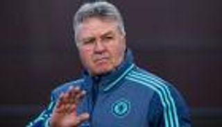 هيدينك يعرض خدماته لتدريب منتخب إنجلترا