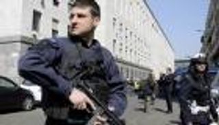 الشرطة الإيطالية تعتقل مشردا بتهمة قتل طالب أمريكي في روما