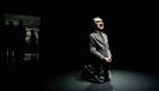 هتلر يطلب الغفران بـ17 مليون دولار