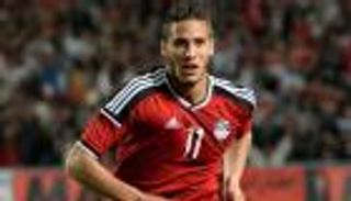 مدرب الأهلي المصري يلمح لرحيل رمضان صبحي صوب أوروبا