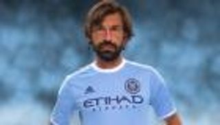 بالفيديو..حارس نيويورك سيتي يدفع ثمن تجاهل نصيحة بيرلو