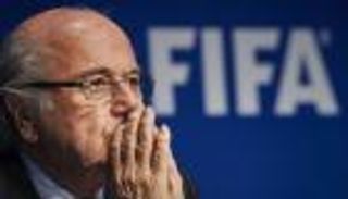 بلاتر يمثل أمام لجنة القيم بالفيفا