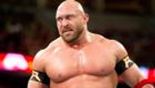 مؤسسة WWE تعلن إنهاء تعاقد رايباك