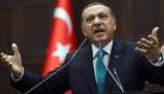 أردوغان لإيطاليا: اهتموا بالمافيا واتركوا نجلي