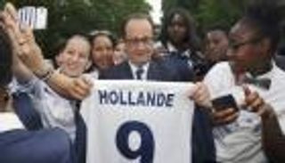 هولاند: منتخب