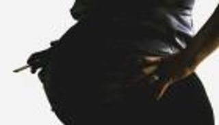 مشكلات تدخين الماريجوانا أثناء الحمل للأم والمولود