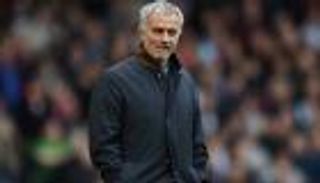 مفاوضات مع لاعب إيطالي تكشف قرب مورينيو من تدريب مان يونايتد