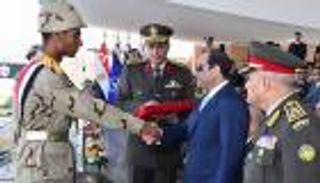 تخريج دفعة جديدة من ضباط الصف بحضور السيسي